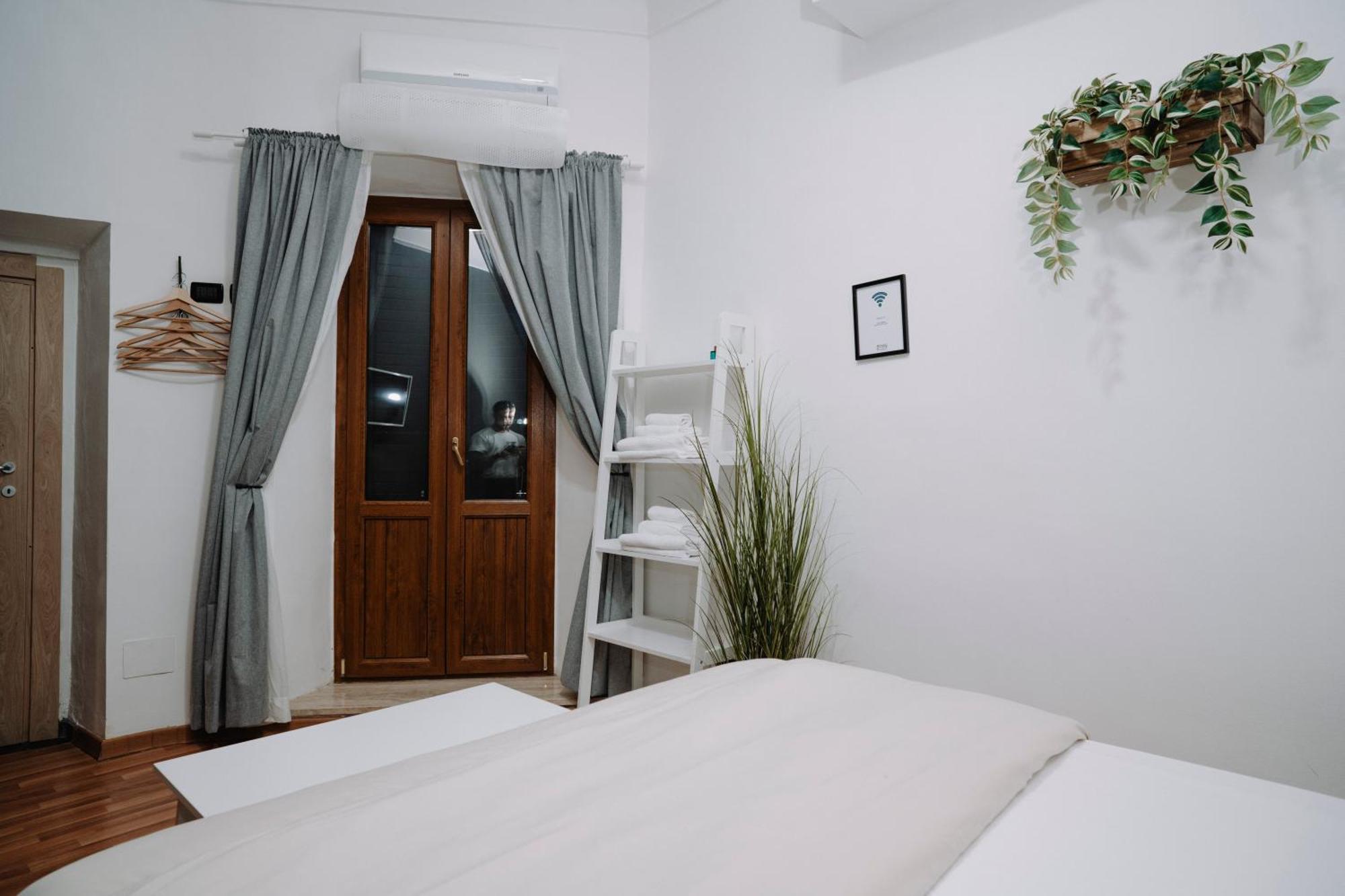 Bonne Nuit Bed & Breakfast *