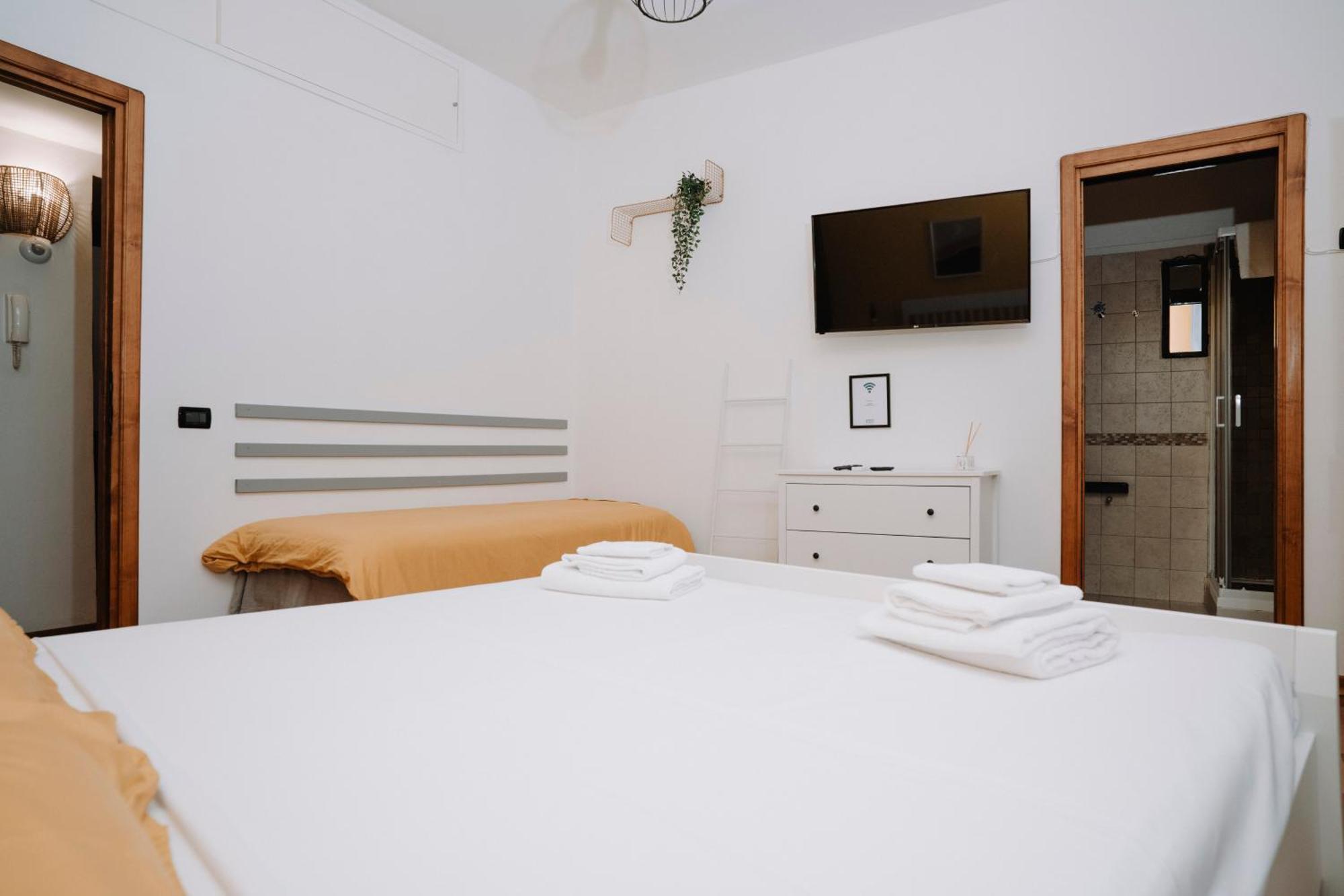 Bonne Nuit Bed & Breakfast